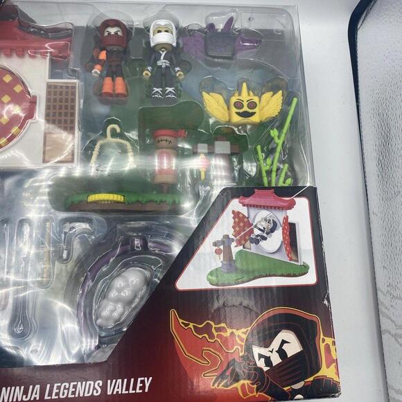 Ninja Legends Valley Action Figure Playset 24 Pieces Distressed Package - Picture 7 of 8